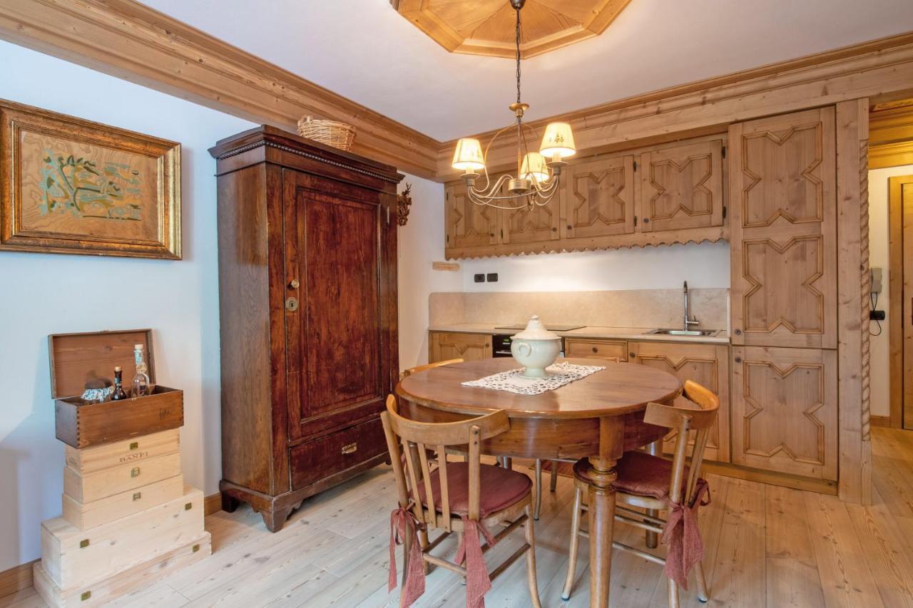 Apartment Center Madonna Di Campiglio Af Eksteriør bilde
